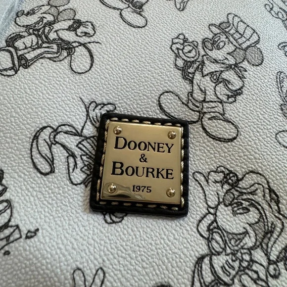 Disney Dooney and Bourke Crossbody - Picture 4 of 9
